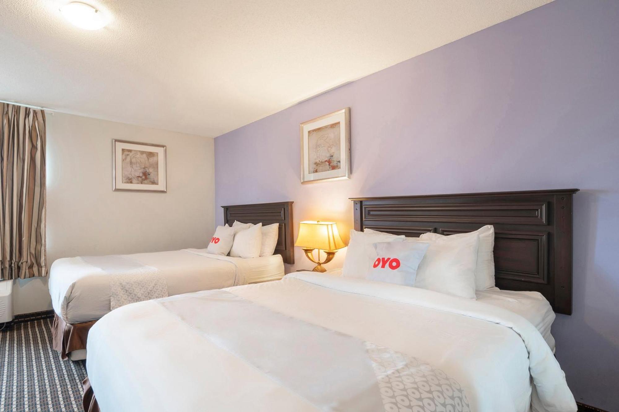 Hotel Oyo Townhouse Houston Airport North Exterior foto